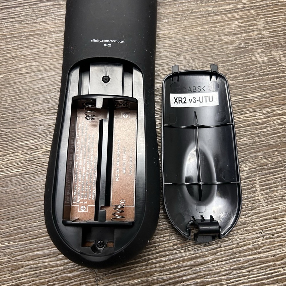 Xfinity Comcast XR2 Remote Control - Picture 3 of 3
